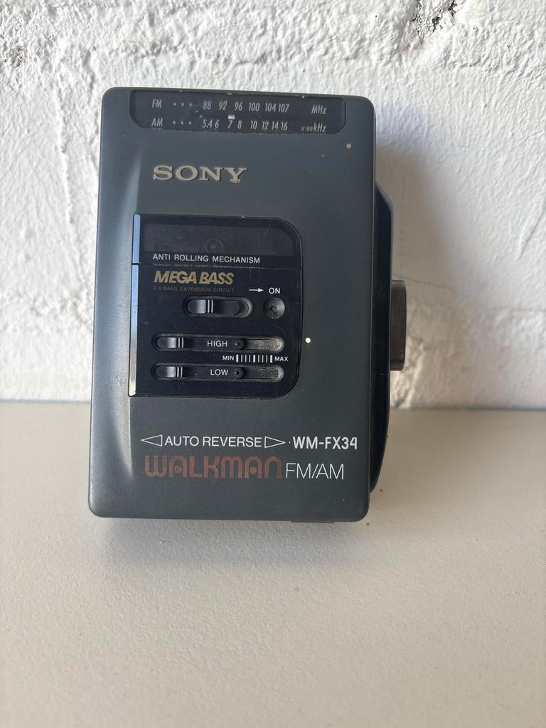 Sony WM-FX34 Walkman FM/AM met Mega Bass, Ophalen of Verzenden, Walkman