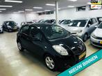 Toyota Yaris 1.3 VVTi Luna, Voorwielaandrijving, 4 cilinders, 995 kg, Zwart