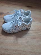 Skechers sneakers met hartjes, maat 39, nieuw, Kleding | Dames, Skechers, Wit, Nieuw, Ophalen of Verzenden