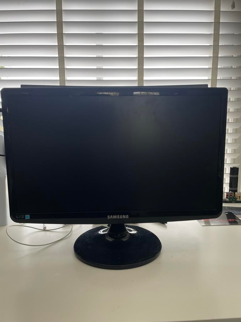 Samsung S22A100 Monitor - 21.5 inch, Gebruikt, Kantelbaar, Full HD, Ophalen of Verzenden