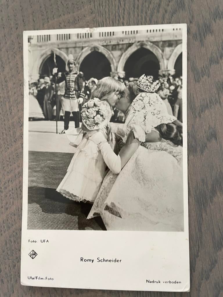 Romy Schneider ansichtkaart - UFA Film-Foto, Verzamelen, Ophalen of Verzenden, 1940 tot 1960, Ongelopen, Duitsland