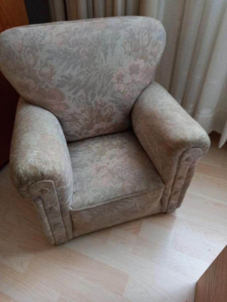 Vintage kinderfauteuil, Huis en Inrichting, Fauteuils, Gebruikt, Hout, Stof, 50 tot 75 cm, Minder dan 75 cm, Ophalen