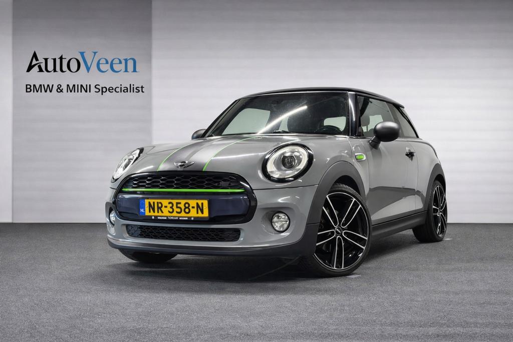 Mini Mini 1.5 Cooper Business (LED, NAVI NL-AUTO, LM-VELG 18, Voorwielaandrijving, 136 pk, Gebruikt, Euro 6