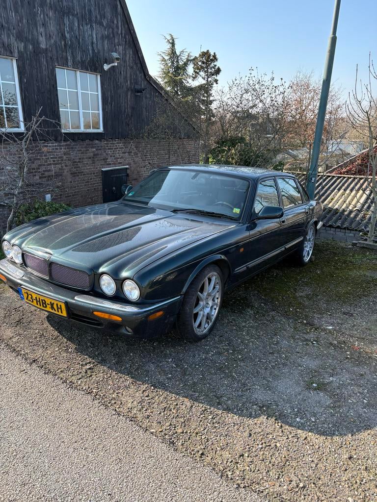 Jaguar XJ 4.0 Supercharger V8 AUT 2001 Groen, Auto's, Jaguar, Automaat, Achterwielaandrijving, 8 cilinders, Particulier