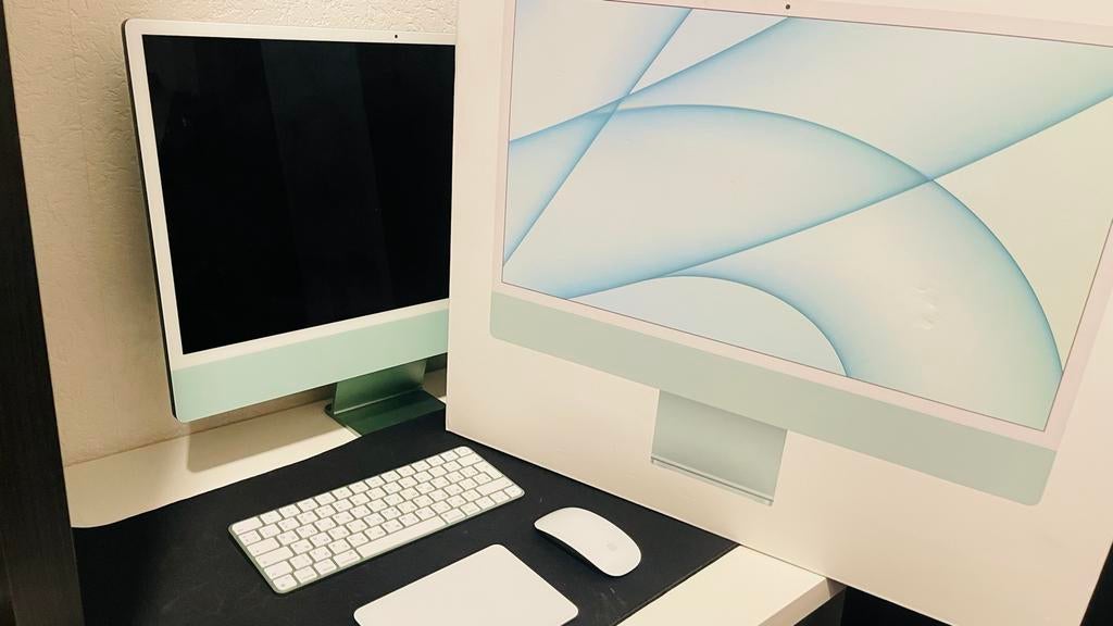 Apple iMac 24-inch M1 (2021) - Blauw met accessoires, Computers en Software, Apple Desktops, Gebruikt, 2 tot 3 Ghz, SSD, IMac
