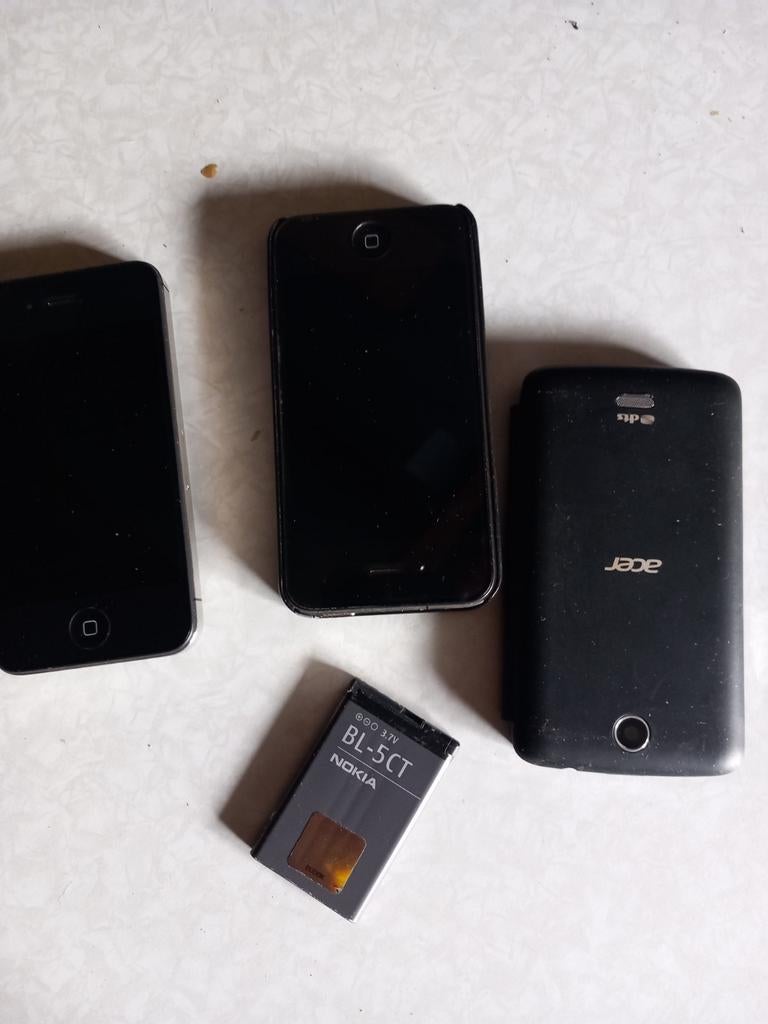 3 oude mobieltjes, Telecommunicatie, Mobiele telefoons | Apple iPhone, Ophalen of Verzenden