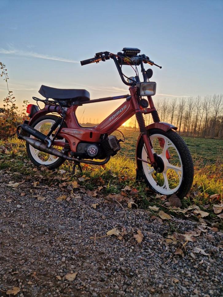 Tomos luxe GEEL KENTEKEN, Fietsen en Brommers, Brommers | Tomos, Zo goed als nieuw, Overige modellen, Maximaal 45 km/u, Ophalen