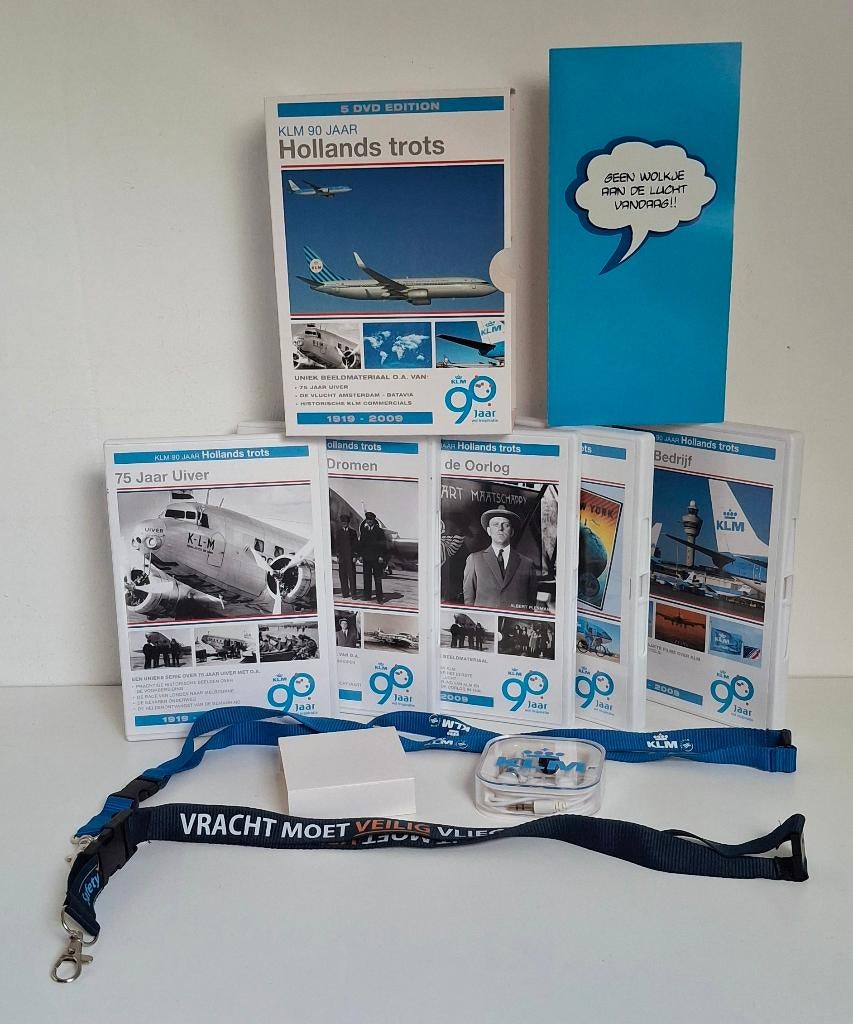 5 KLM ITEMS, OORTJES, KEY CORD, DVD'S €17,99 setvan5ps€3,80, Ophalen of Verzenden, Nieuw, Overige typen