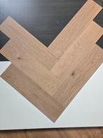 Visgraat PVC vloer met zelfklevende ondervloer, Ophalen, Bruin, Nieuw, 50 tot 75 m²