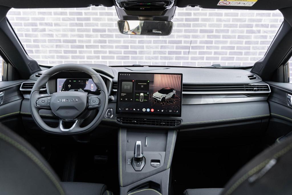 Lynk & Co 01 1.5 Core PHEV | Elegante SUV met 1.800 kg trekv, Auto's, 1800 kg, 4 cilinders, 276 pk, Wit