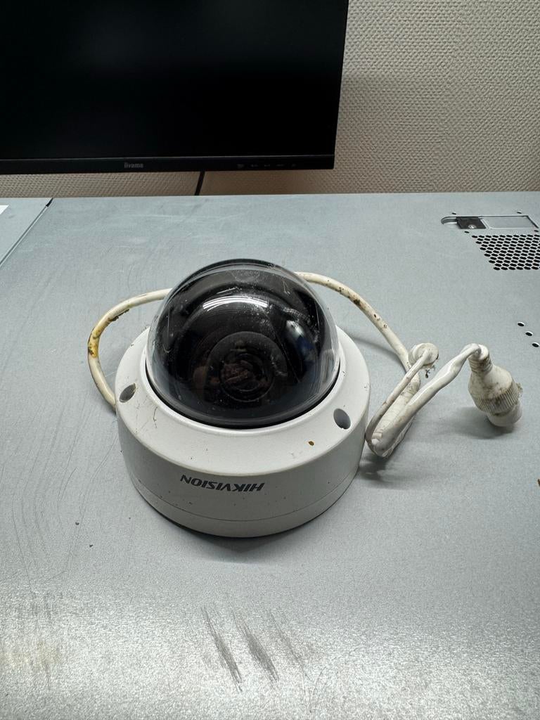 Hikvision DS-2CD2163G0-I IP Dome Camera 6MP, Audio, Tv en Foto, Videobewaking, Gebruikt, Buitencamera, Ophalen of Verzenden