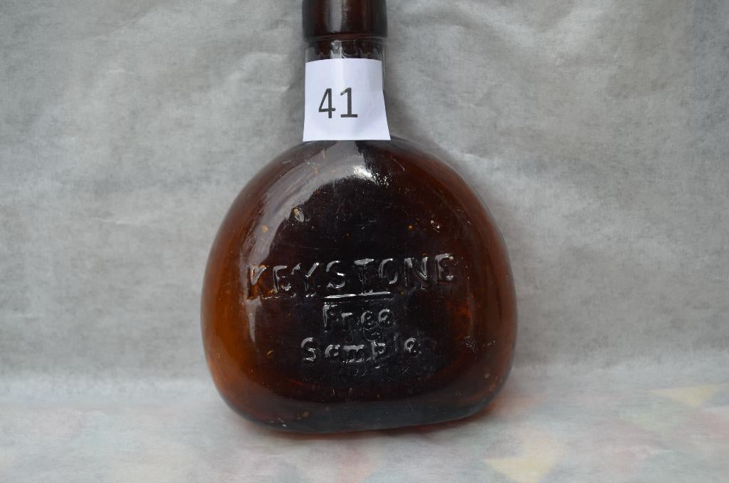 Keystone Burgundy oude Austr. wijnflessen 19e eeuws, Ophalen of Verzenden