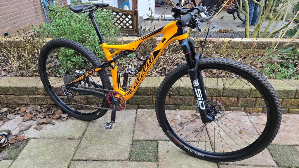 Specialized carbon fsr xtr 29 inch Orange world cup maat M, Fietsen en Brommers, Fietsen | Mountainbikes en ATB, Gebruikt, 49 tot 53 cm