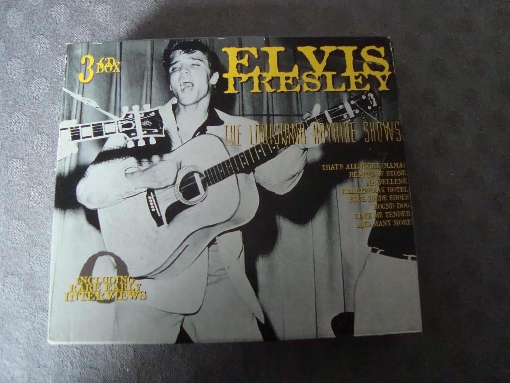 Elvis presley box met 3 cd s, Cd's en Dvd's, Cd's | Pop, Ophalen of Verzenden, Zo goed als nieuw