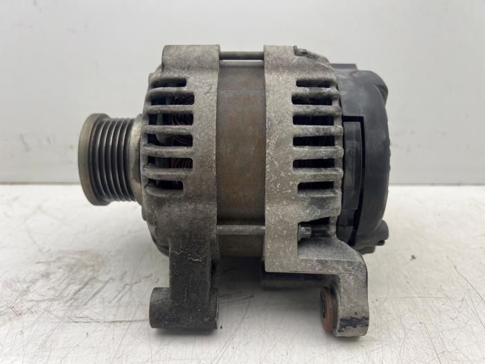 Dynamo van een Opel Astra, Auto-onderdelen, Motor en Toebehoren, Gebruikt, -, -, Opel
