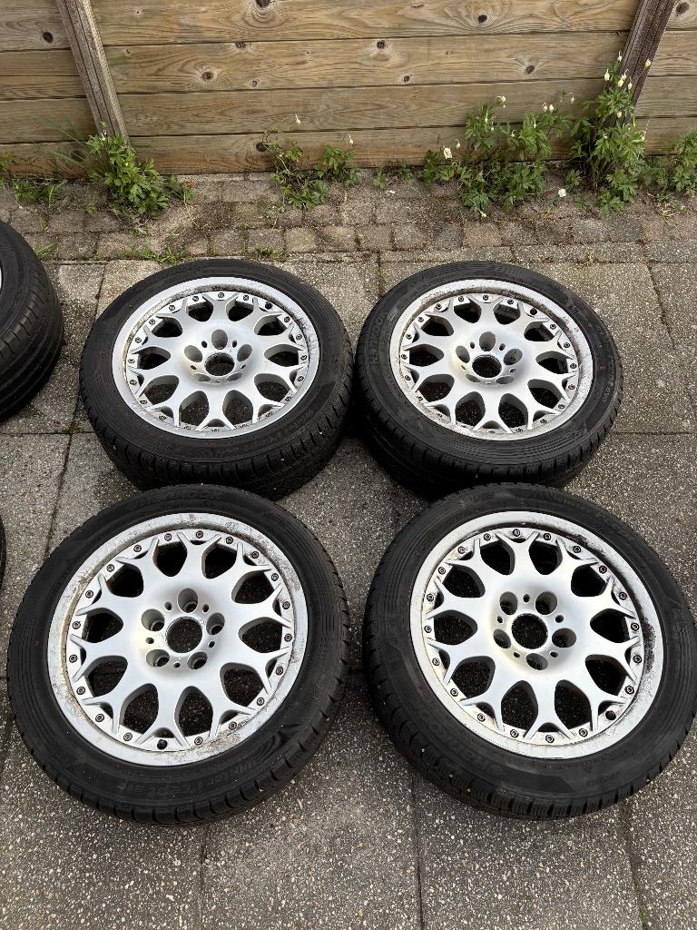 Bandenset BMW (5mm profiel), Ophalen, Gebruikt, Banden en Velgen, 17 inch