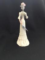 Porselein, Ophalen of Verzenden, Zo goed als nieuw, Dier