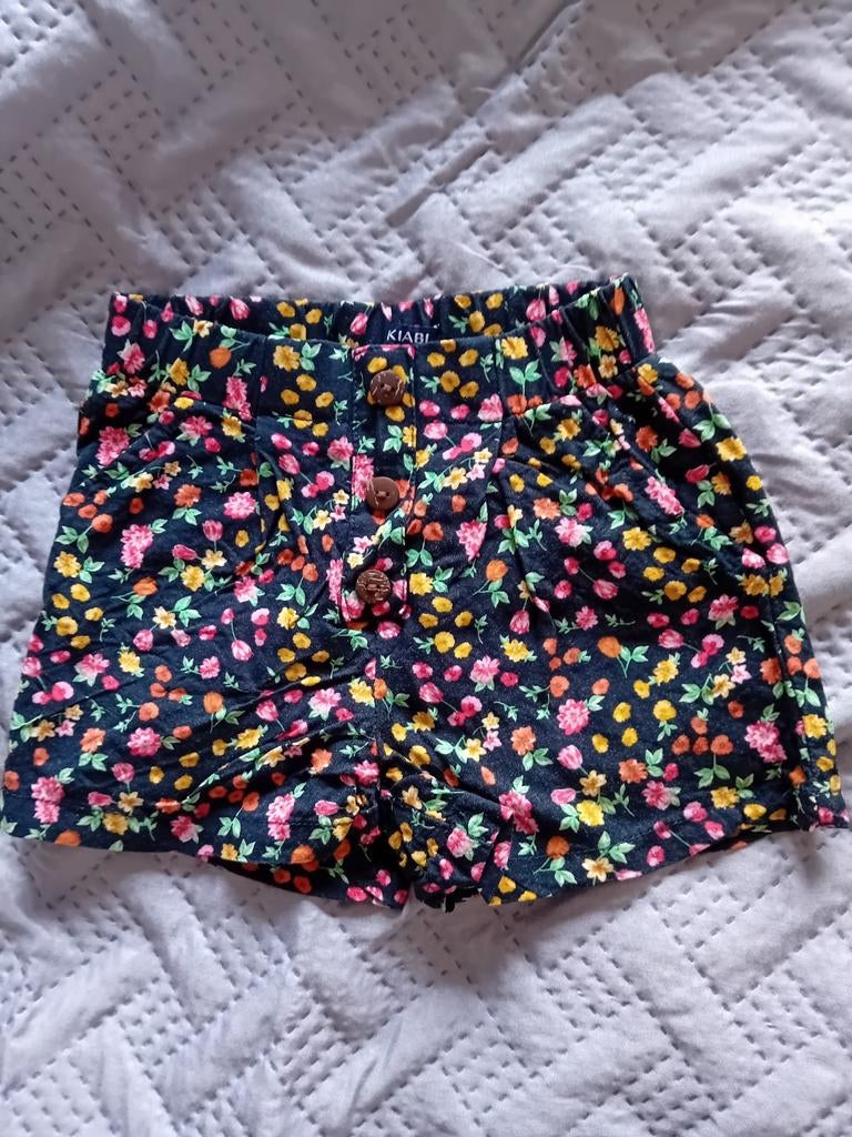 Kiabi korte broek bloemenprint maat 74, Kinderen en Baby's, Babykleding | Maat 74, Kiabi, Gebruikt, Broekje, Meisje