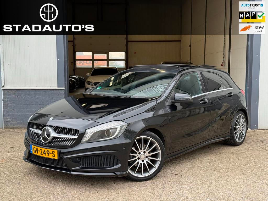 Mercedes-Benz A-klasse 180 AMG-Line Panoramadak|CARPLAY|APK!, Gebruikt, 4 cilinders, 19 km/l, Onderhoudsboekje