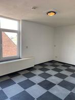 NIEUW! Woonruimte te huur Schaesbergerweg, Heerlen, Huizen en Kamers, Huizen te huur