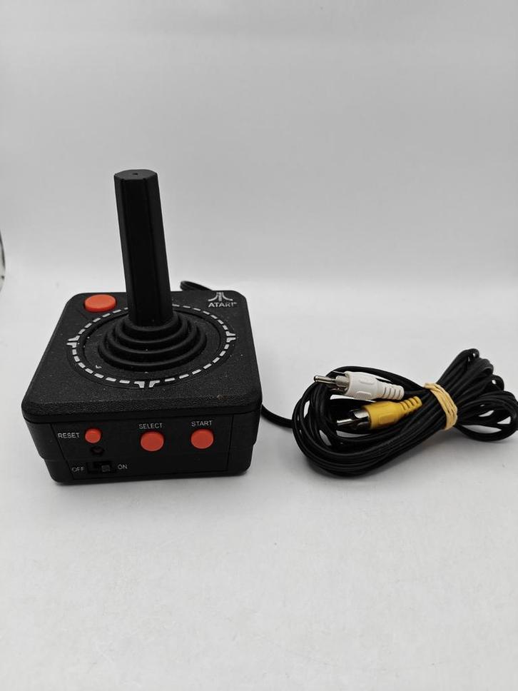Atari Joystick + Console in 1. TV game., Spelcomputers en Games, Spelcomputers | Atari, Gebruikt, Atari 2600, Met 1 controller