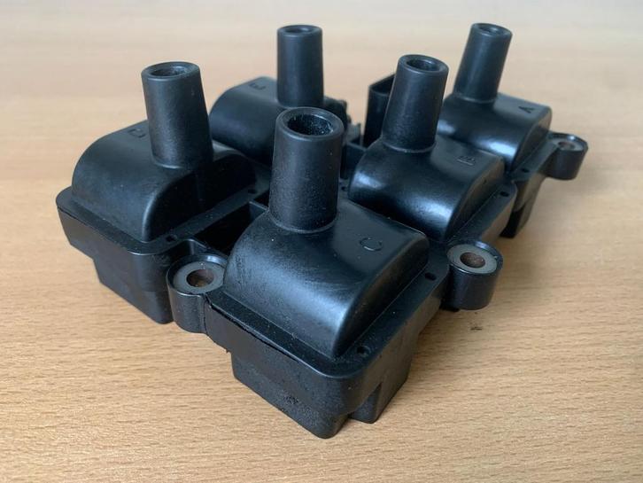 Volkswagen 2.3 V5 bobine Passat golf bora toledo AGZ 150PK, Auto-onderdelen, Motor en Toebehoren, Seat, Volkswagen, Gebruikt, Ophalen of Verzenden