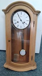 Wandklok grenen  met slinger, Ophalen