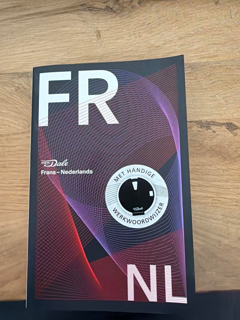 Vandale Frans-Nederlands woordenboek + werkwoordwijzer, Boeken, Woordenboeken, Ophalen of Verzenden, Zo goed als nieuw