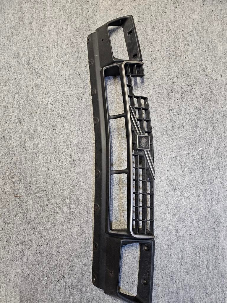 Grille Volvo 480, Auto-onderdelen, Carrosserie en Plaatwerk, Ophalen, Gebruikt, Voor, Volvo