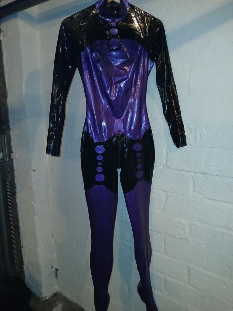 Libidex latex catsuit maat S paars/zwart, Verzenden, Zo goed als nieuw