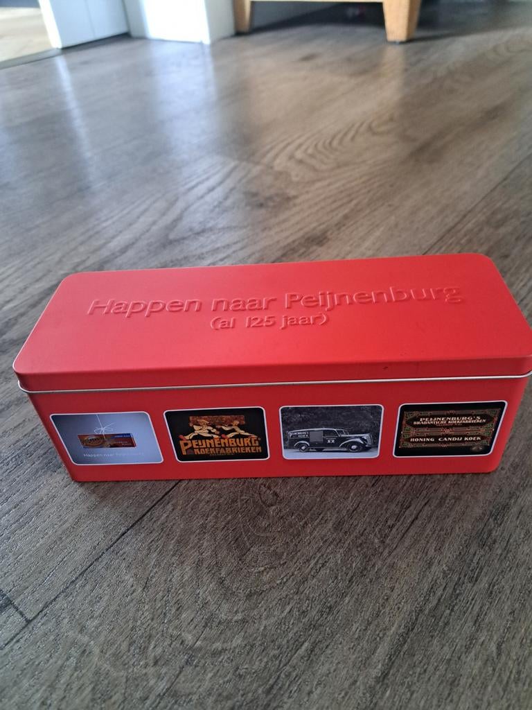 Vintage Peijnenburg blik, rood, 'Happen naar Peijnenburg', Verzamelen, Blikken, Ophalen of Verzenden