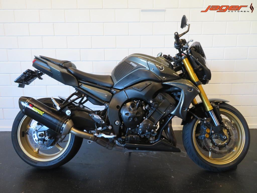 Yamaha FZ8 FZ-8 HISTORIE AKRAPOVIC TOP! (bj 2011), Motoren, Motoren | Yamaha, Bedrijf, 799 cc, Naked bike