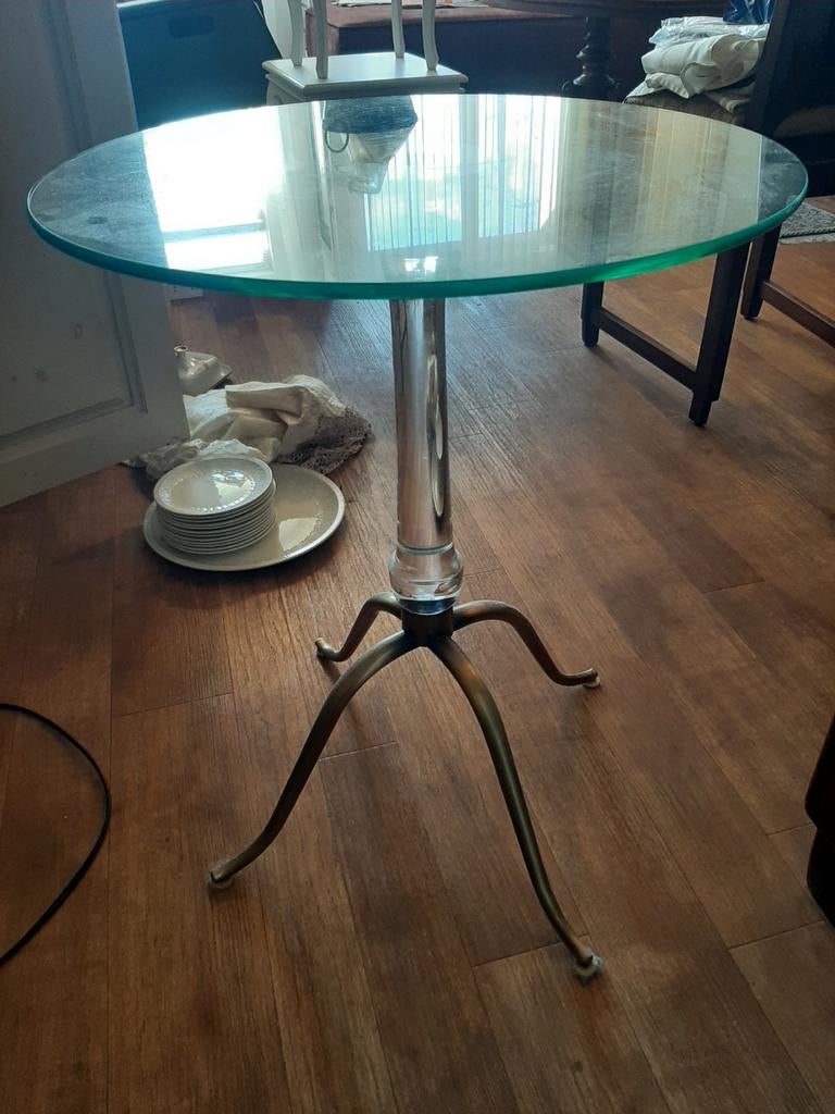 Glazen bijzettafel met messing onderstel, Huis en Inrichting, Tafels | Bijzettafels, Ophalen, Modern, Klassiek, Minder dan 55 cm