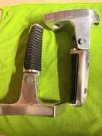 Originele passagiersvoetsteun voor Suzuki Intruder., Ophalen, Gebruikt