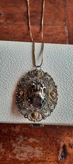 Antieke  ketting zilver,Java Indonesië., Ophalen of Verzenden, Zo goed als nieuw, Zilver