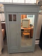 Brocante kledingkast, Studio Larilo, 100 tot 150 cm, Studiolarilo@gmail.com, Zo goed als nieuw