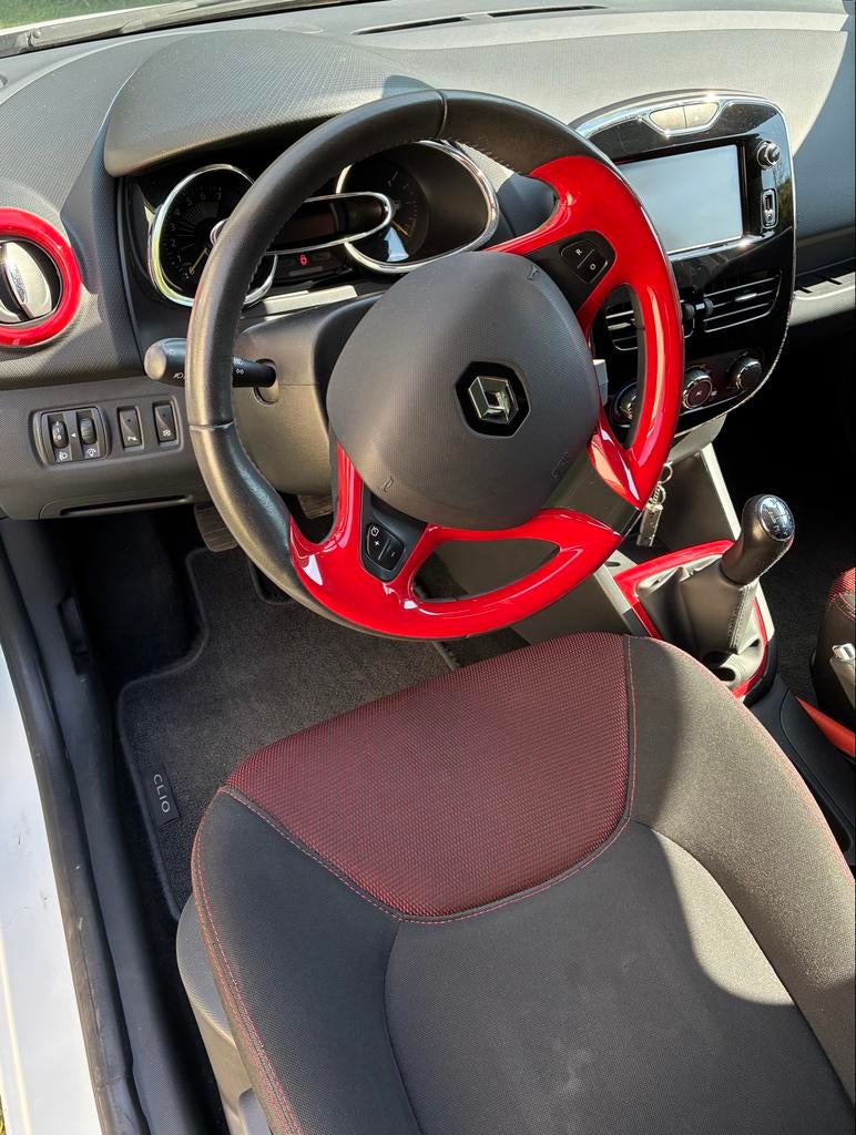 Renault Clio estate 2014, Voorwielaandrijving, 898 cc, Stof, 565 kg