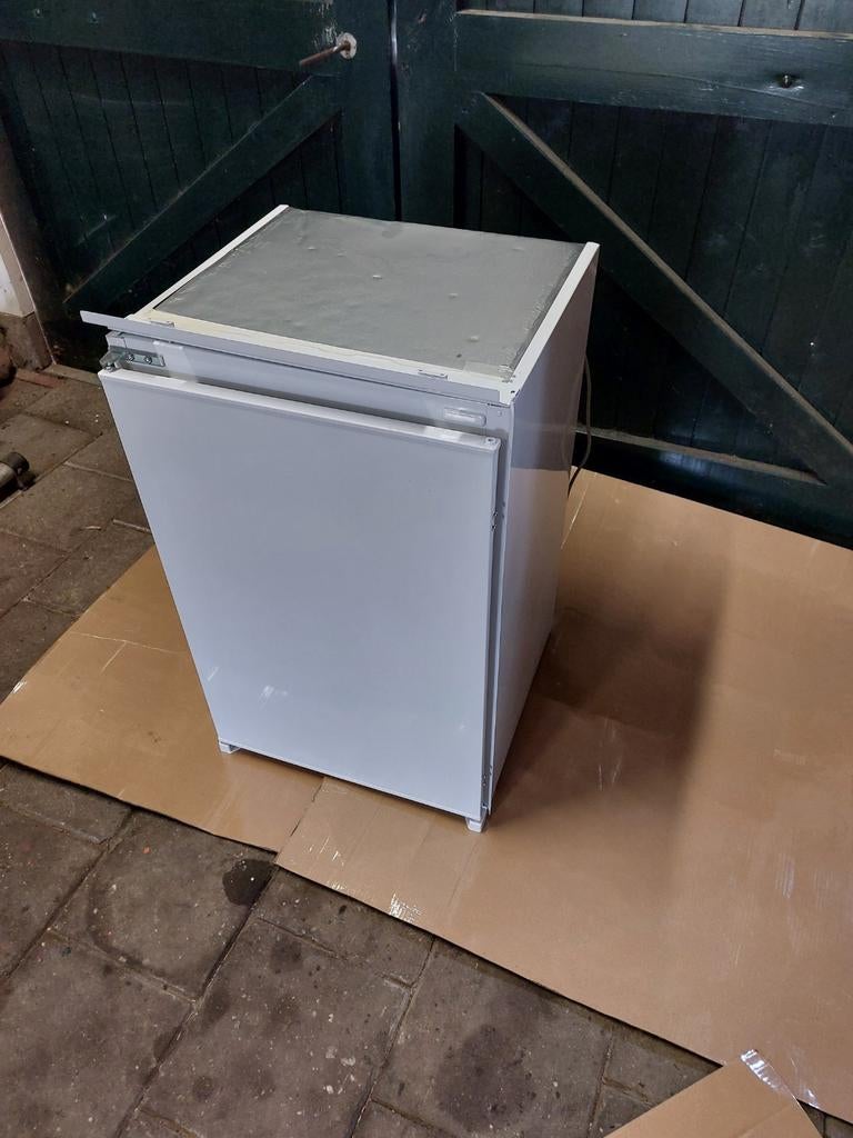 Koelkast 128 liter, Minder dan 60 cm, Zo goed als nieuw, Inbouw, 160 cm of meer