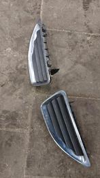 Set chromen grilletjes in de motorkap Megane 2001, Ophalen of Verzenden