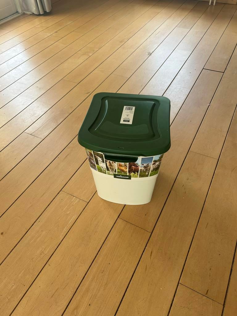 Welkoop Diervoeder ton. 38 liter, Dieren en Toebehoren, Dierenvoeding, Ophalen