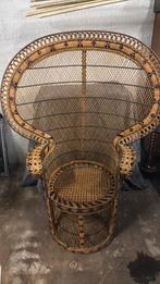 Pauw stoel riet, Ophalen of Verzenden, Zo goed als nieuw, Rotan