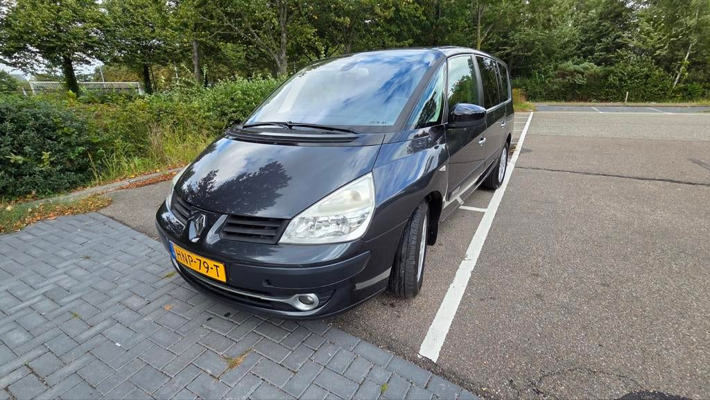 Renault Grand Espace 2.0 DCI 110KW 2010 Grijs, Voorwielaandrijving, Parkeersensor, 1995 cc, Zwart