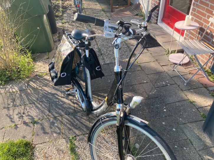 Batavus met trapondersteuning, Fietsen en Brommers, Elektrische fietsen, Zo goed als nieuw, Batavus, 51 tot 55 cm, 30 tot 50 km per accu
