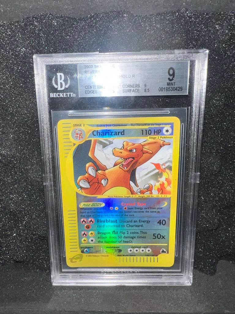 Charizard Skyridge Reverse Holo Beckett 9 Pokémon Kaart, Hobby en Vrije tijd, Verzamelkaartspellen | Pokémon, Ophalen, Zo goed als nieuw