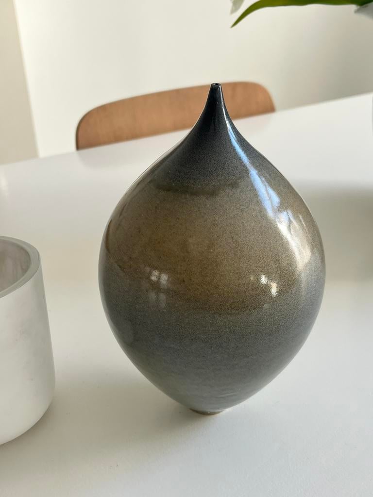 Otto Zeegers, in eigen atelier 1987, Overige kleuren, Ophalen of Verzenden, Minder dan 50 cm, Glas