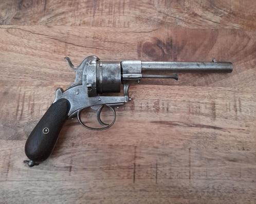 Grote penvuur revolver,antiek geen pistool., Antiek en Kunst, Antiek | Overige Antiek, Ophalen of Verzenden