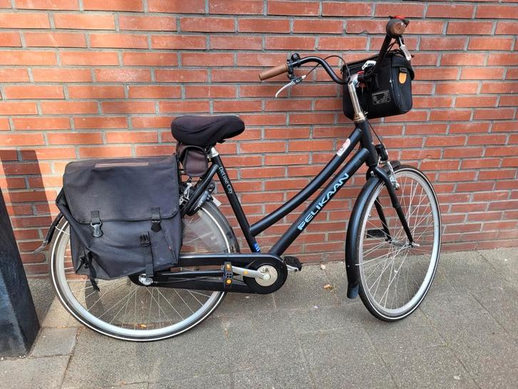 Damesfiets Pelikaan, Fietsen en Brommers, Fietsen | Dames | Omafietsen, Zo goed als nieuw, Versnellingen, Ophalen of Verzenden