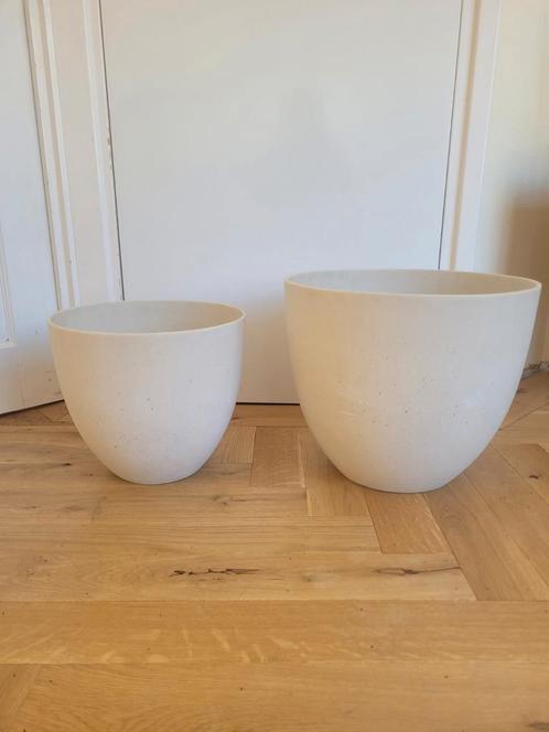 D&M design grote bloempotten set van 2 binnen buiten creme, Tuin en Terras, Bloempotten, Gebruikt, Binnen, Rond, Ophalen of Verzenden