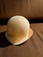 Beige vilten hoedje, Ophalen, Hoed, One size fits all, Onbekend