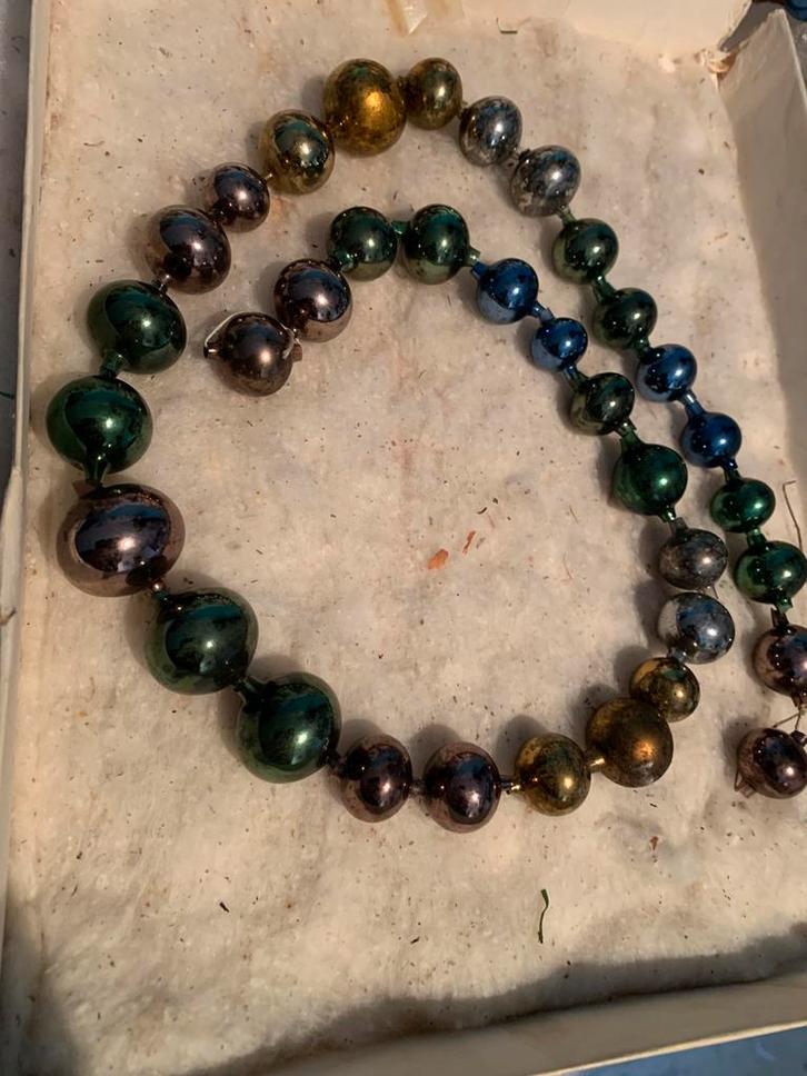 #kerst antieke kralenketting, Diversen, Kerst, Zo goed als nieuw, Ophalen of Verzenden